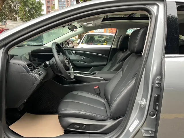 Buick LaCrosse — Фото автомобиля 9