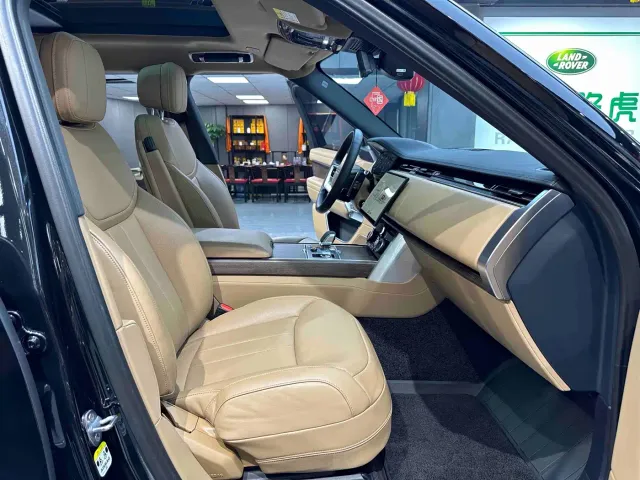 Land Rover Range Rover — Фото автомобиля 9