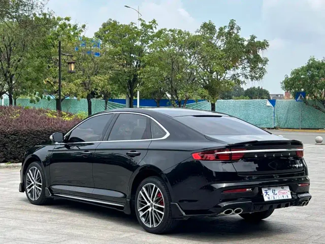 Geely Xingrui — Фото автомобиля 12