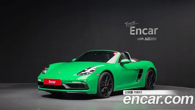 Фотография автомобиля — Porsche 718