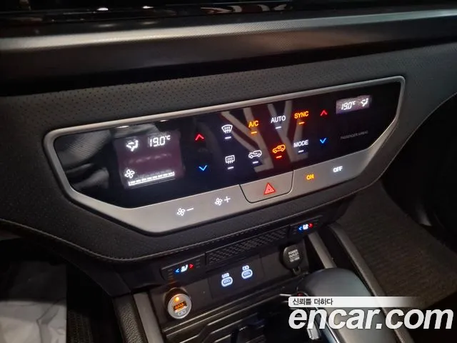 KG_Mobility_Ssangyong Rexton Новый Rexton Sport Дизель 2.2 4WD — Фото автомобиля 11