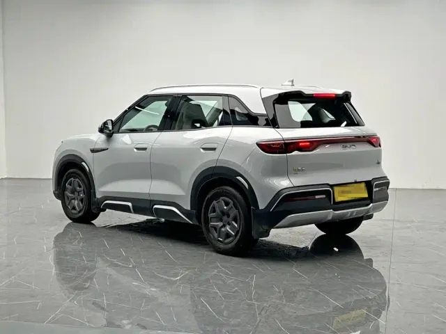 BYD Yuan UP — Фото автомобиля 4