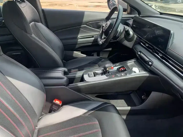 GAC Trumpchi Trumpchi Emkoo 2021 270T DCT J15 Edition — Фото автомобиля 11