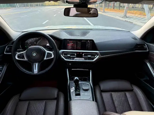 BMW 3 Series — Фото автомобиля 8