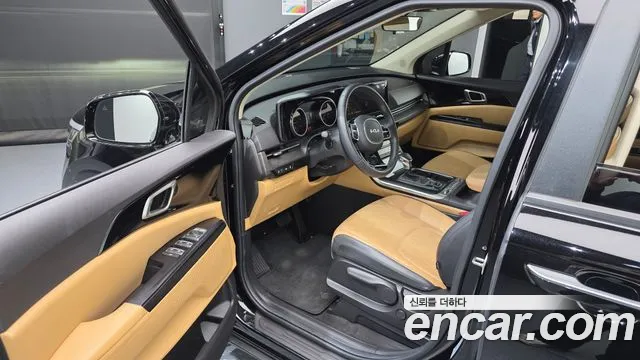 Kia Canival Carnival 4 поколение Дизель 9 мест Prestige — Фото автомобиля 10