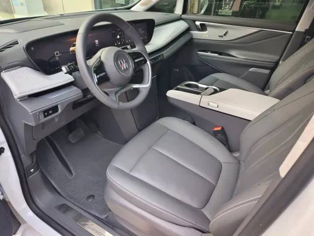 Buick Buick GL8 2026 Luzun Premium Edition — Фото автомобиля 12