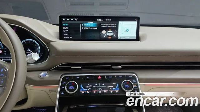 Genesis GV80 — Фото автомобиля 25