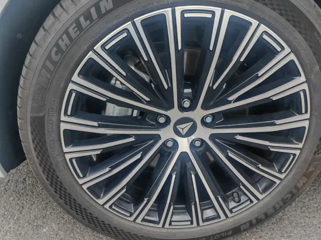 Deepal Deep Blue S09 — Фото автомобиля 19