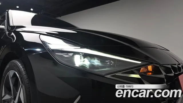Hyundai Avante CN7 — Фото автомобиля 22