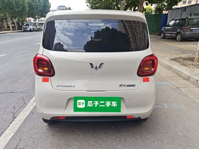 Wuling Hongguang Mini EV — Фото автомобиля 5