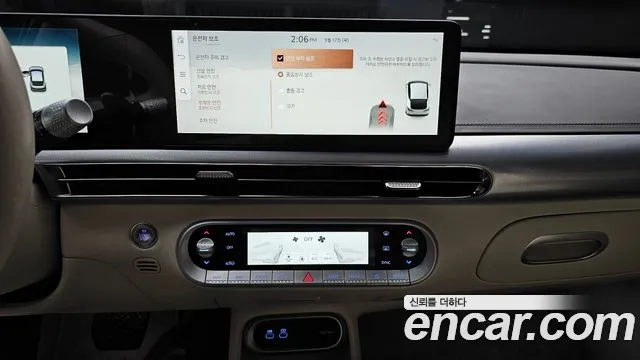 Genesis GV60 — Фото автомобиля 14