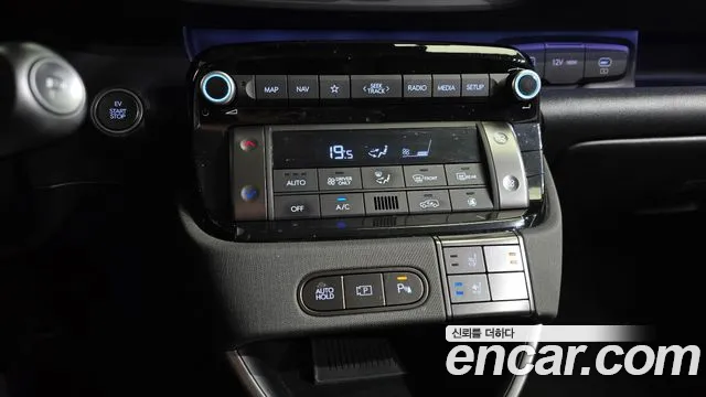Hyundai Casper Casper Electric — Фото автомобиля 29