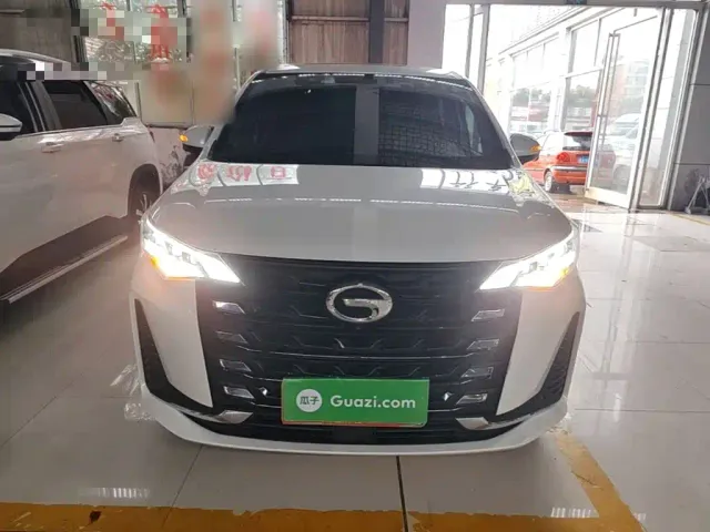 GAC Trumpchi M6 — Фото автомобиля 2