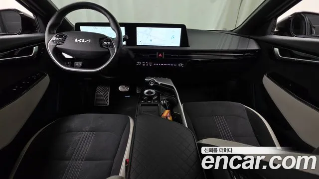 Kia EV6 — Фото автомобиля 7
