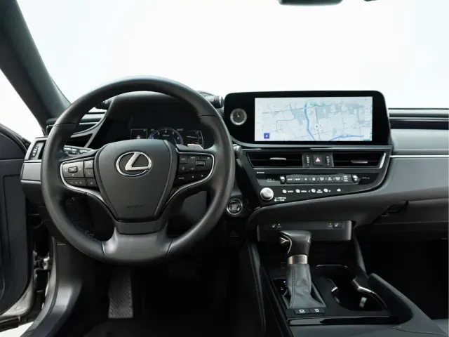 Lexus ES — Фото автомобиля 22