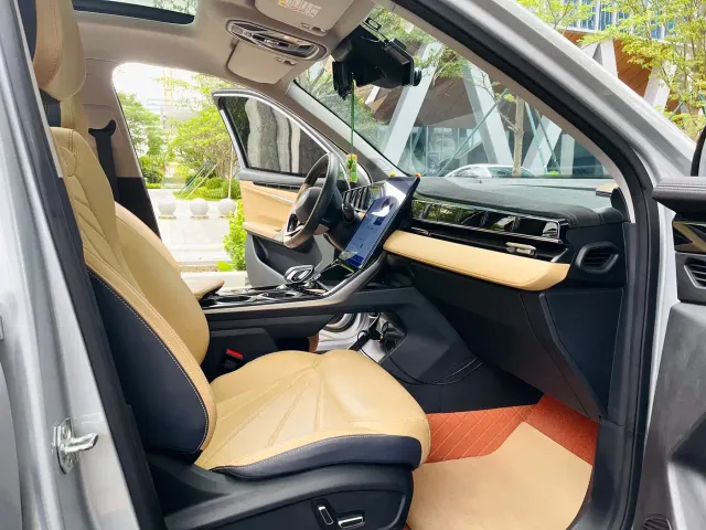 Geely Boyue L — Фото автомобиля 7