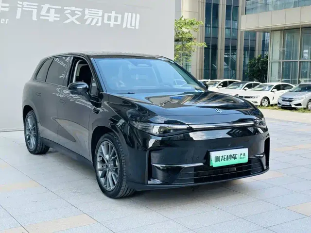 Leapmotor C10 — Фото автомобиля 3