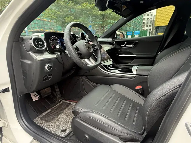 Mercedes-Benz C-Class — Фото автомобиля 7