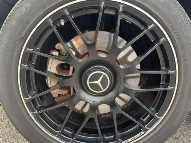 Mercedes-Benz EQB — Фото автомобиля 21