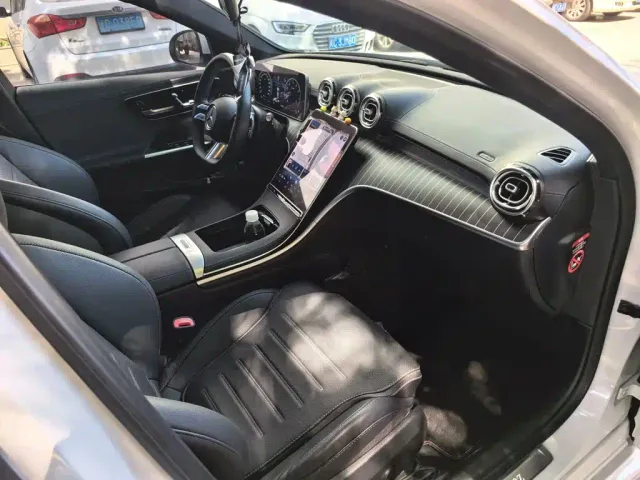 Mercedes-Benz C-Class — Фото автомобиля 10