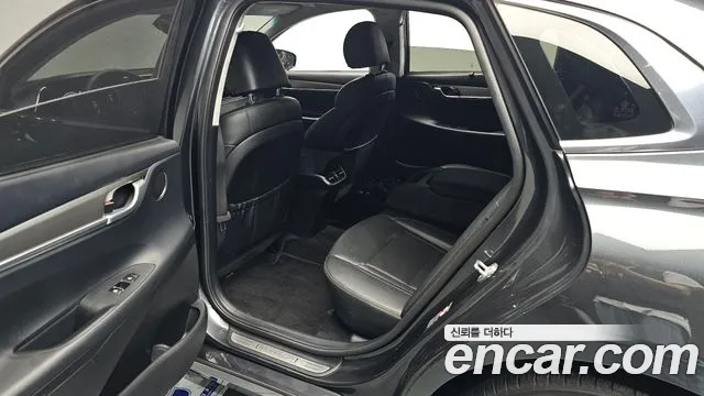 Hyundai Grandeur Новый Grandeur IG — Фото автомобиля 11