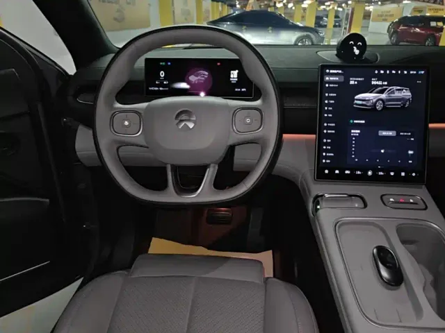 Nio EC6 — Фото автомобиля 6
