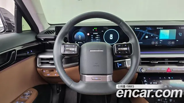 Hyundai Grandeur Grandeur (GN7) 2.5 Бензин 2WD — Фото автомобиля 13