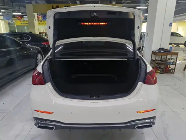 Mercedes-Benz C-Class — Фото автомобиля 18