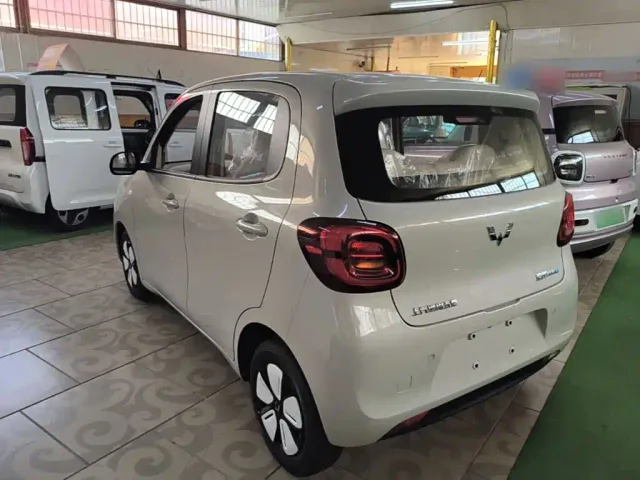 Wuling Hongguang Mini EV — Фото автомобиля 4
