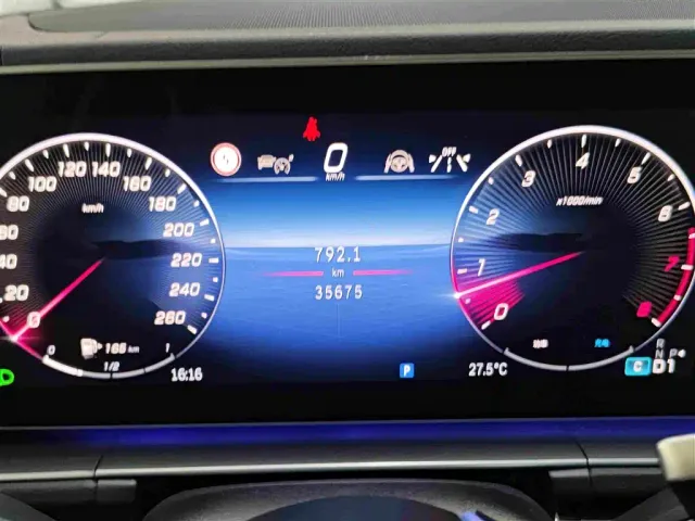 Mercedes-Benz GLE-Class — Фото автомобиля 18