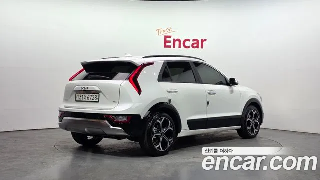 Kia Niro The All New Niro Signature — Фото автомобиля 2