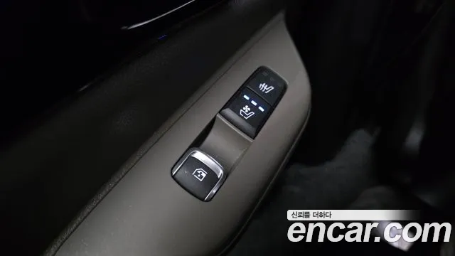 Kia Canival Новый Carnival 4 поколение Бензин 7 мест Signature — Фото автомобиля 24