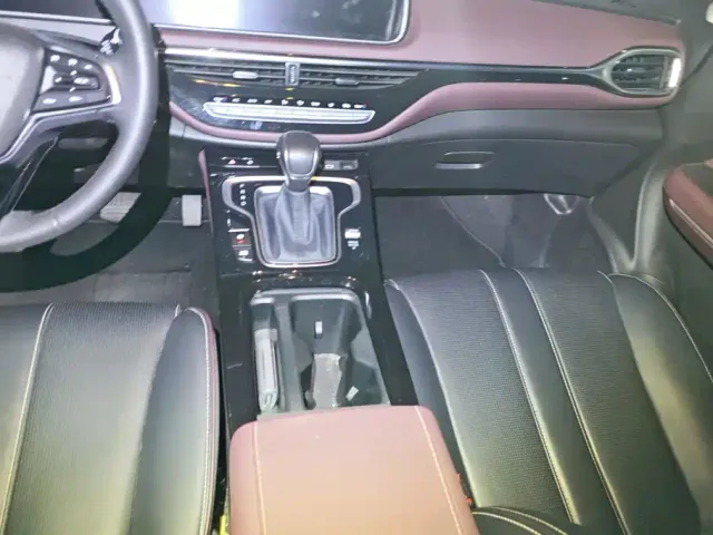 GAC Trumpchi M6 — Фото автомобиля 16