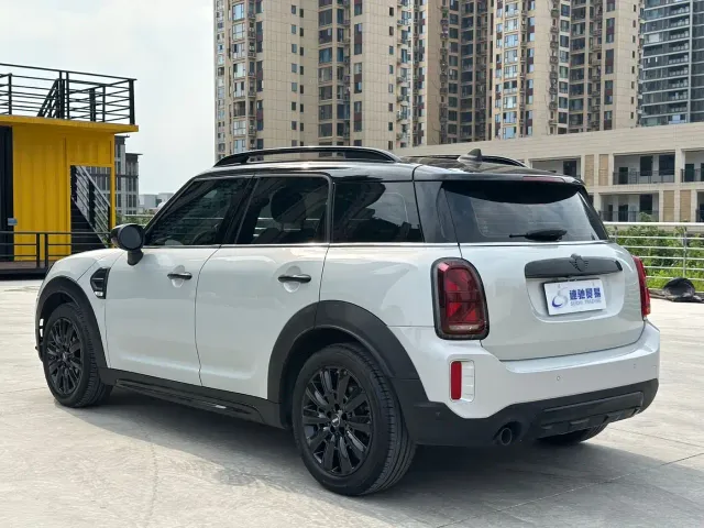 MINI Countryman — Фото автомобиля 4