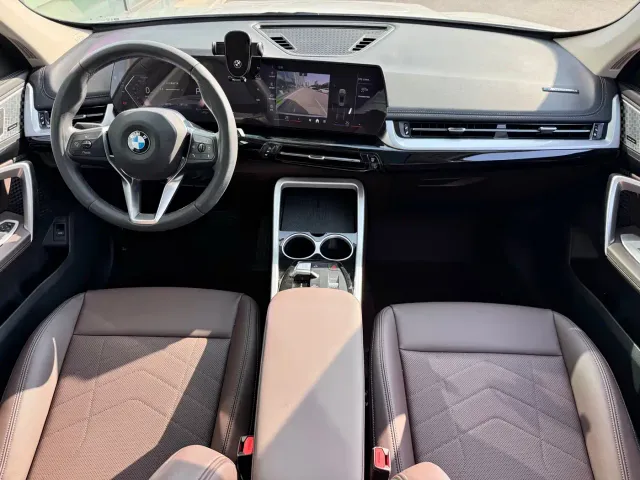 BMW X1 — Фото автомобиля 9