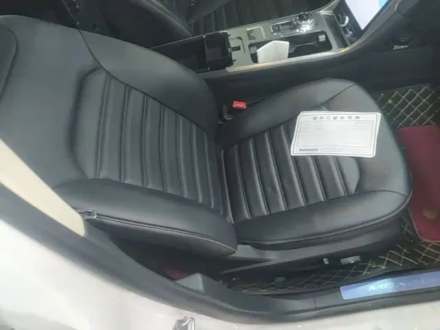 Ford Mondeo — Фото автомобиля 24