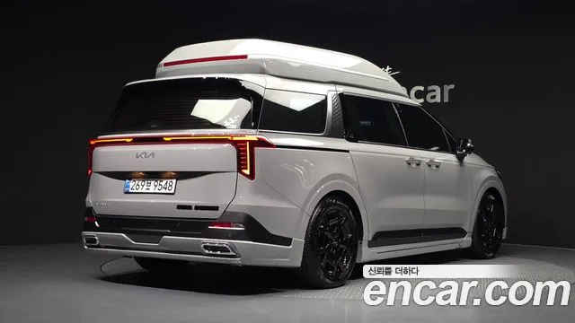 Kia Canival Новый Carnival 4 поколение Бензин 9 мест Hi-Limousine (Спецкузов) — Фото автомобиля 2