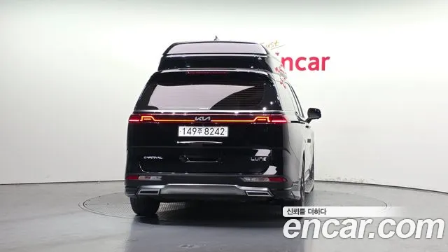 Kia Canival Carnival 4 поколение Бензин 7 мест Hi-Limousine(Спецкузов) — Фото автомобиля 4