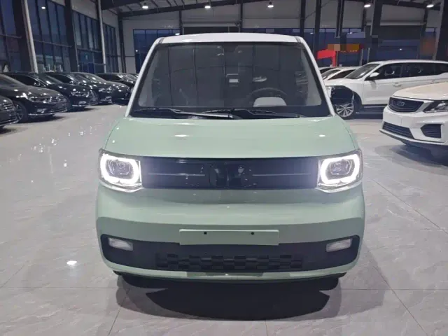 Wuling Hongguang Mini EV — Фото автомобиля 2