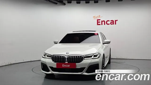 BMW 5-Series — Фото автомобиля 3