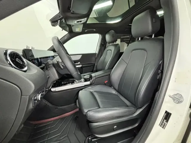Mercedes-Benz GLB-Class — Фото автомобиля 8