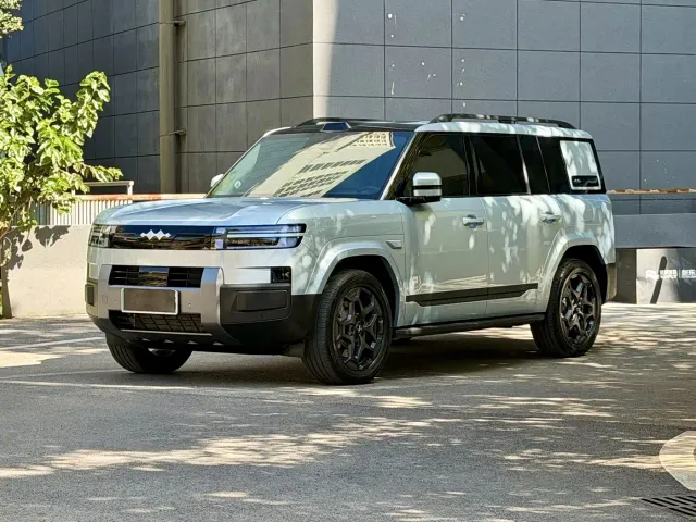 Фотография автомобиля — BYD FangChengBao Titanium 7
