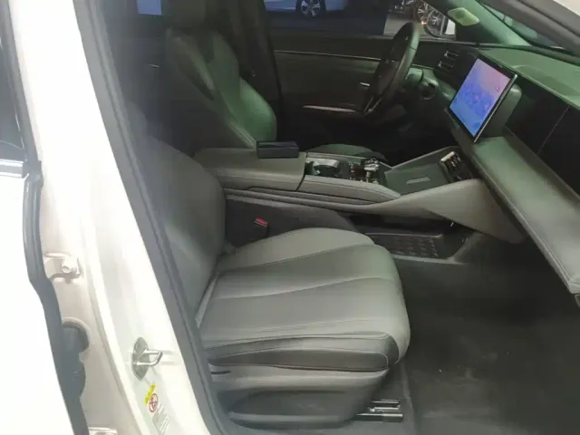 BYD Qin L 2024 DM-i 120KM Leading — Фото автомобиля 24