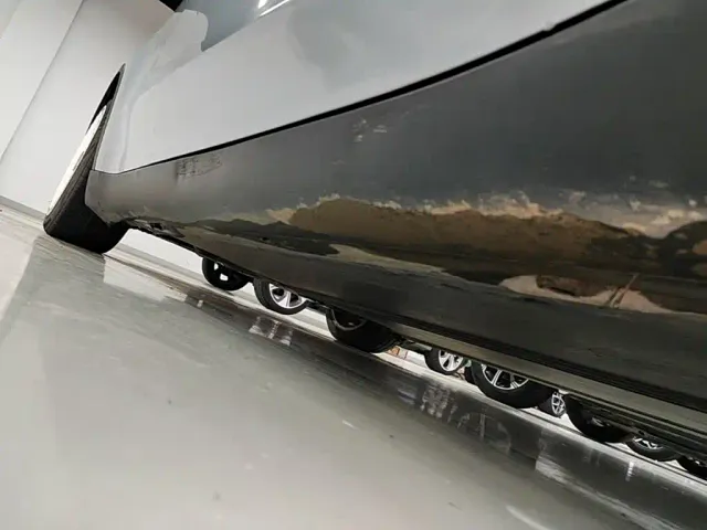 Tesla Model Y — Фото автомобиля 20