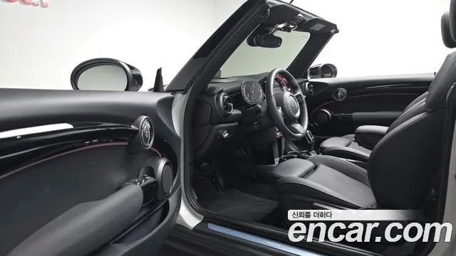 MINI Cooper Convertible — Фото автомобиля 15