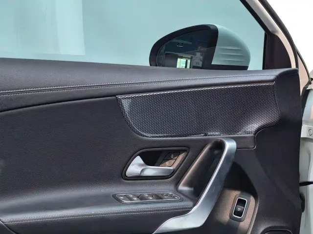 Mercedes-Benz A-Class — Фото автомобиля 9