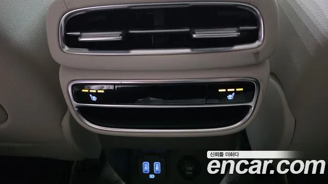 Genesis GV80 — Фото автомобиля 24