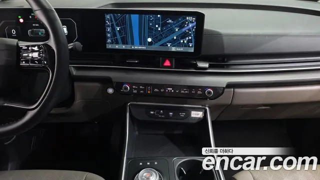 Kia Carnival Generation 4 — Фото автомобиля 20