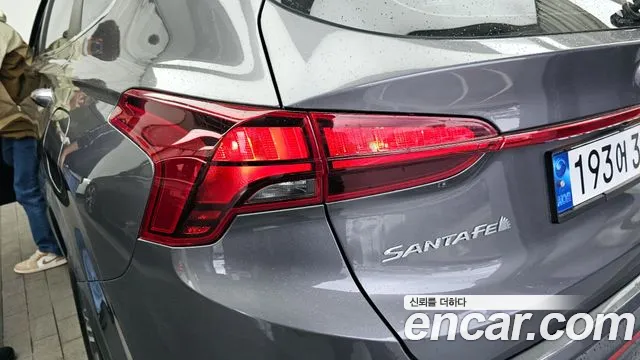 Hyundai Santafe Новый Santa Fe Бензин 2.5T 2WD — Фото автомобиля 20