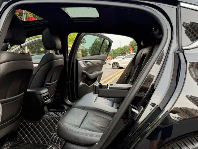 Cadillac CT5 — Фото автомобиля 29